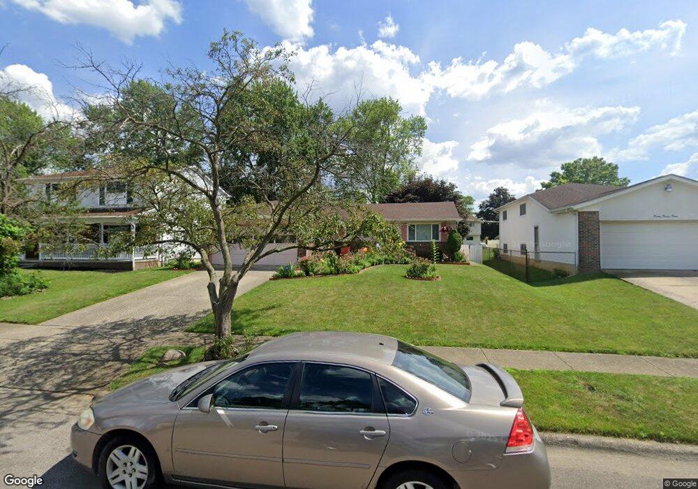 2031 Cannington Ct, Columbus, OH 43229 - photo 1