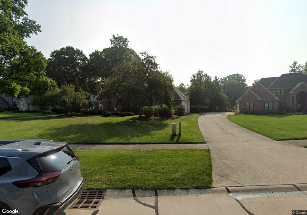 7217 River Rd, Olmsted Falls, OH 44138 - photo 1