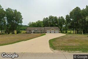 1735 Lansing Harpers Rd, Lansing, IA 52151