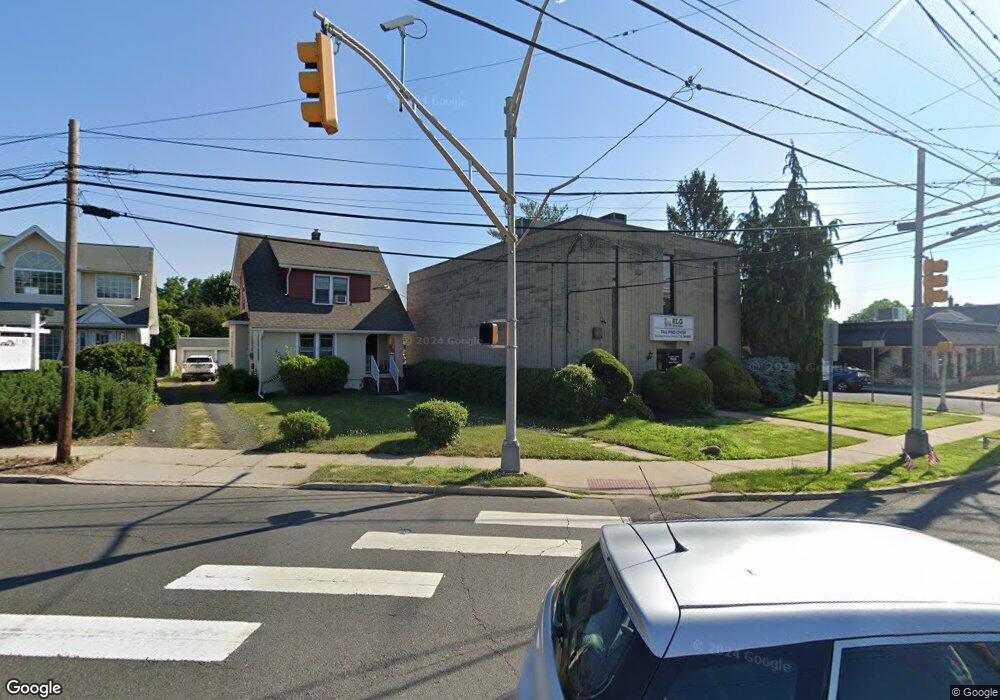 321 W Union Ave, Bound Brook, NJ 08805 - photo 1