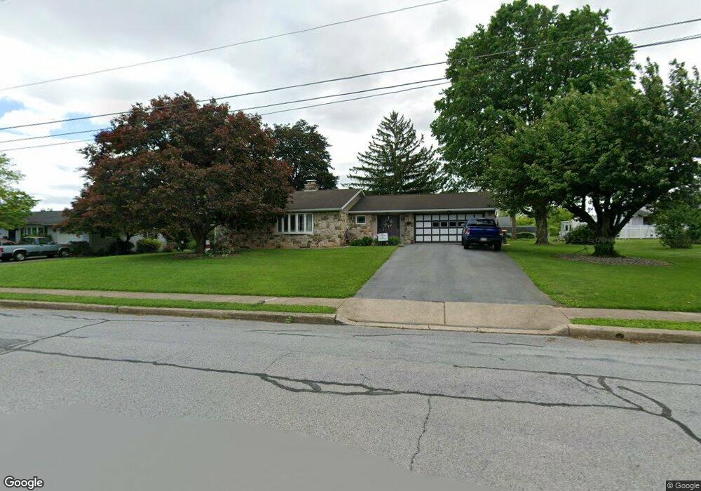 474 Lyman Ave, Womelsdorf, PA 19567 - photo 1