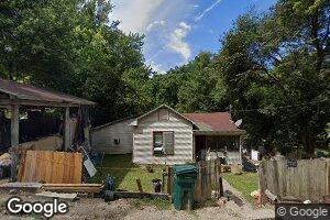 221 Buffalo St, Louisiana, MO 63353