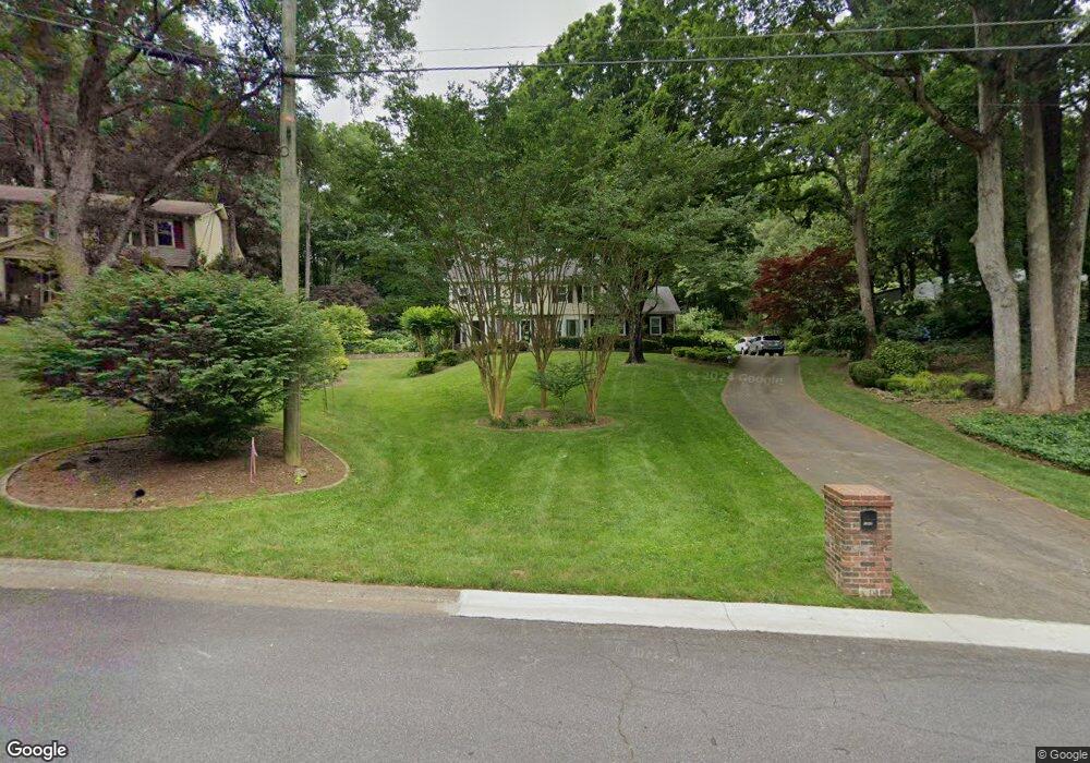 1880 Ridgefield Dr, Roswell, GA 30075 - photo 1