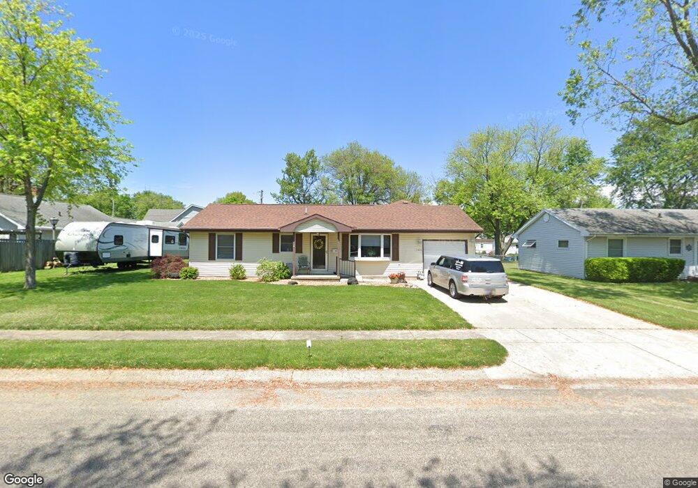 2308 Walnut Ave, Mattoon, IL 61938 - photo 1