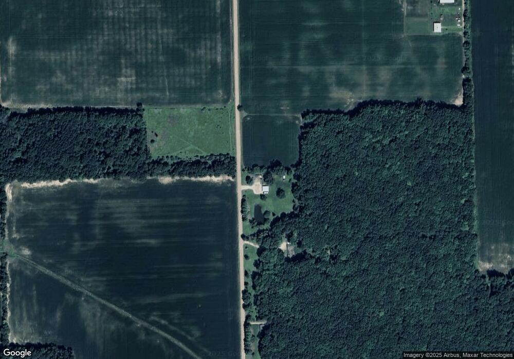 5750 N Mccaffrey Rd, Owosso, MI 48867 - photo 1