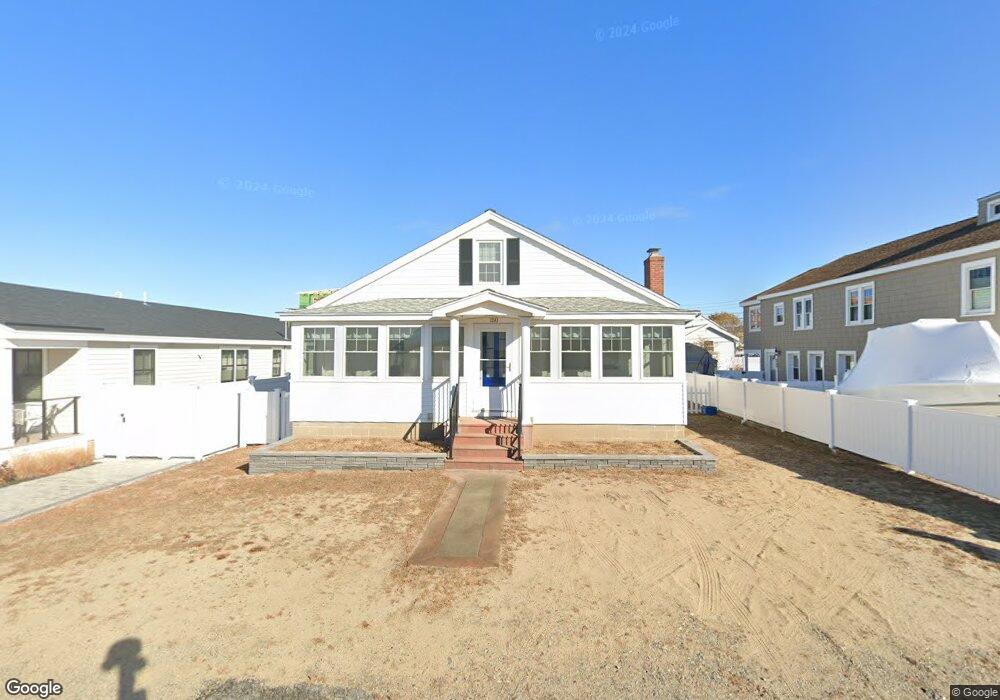 150 Franklin St, Seabrook, NH 03874 - photo 1