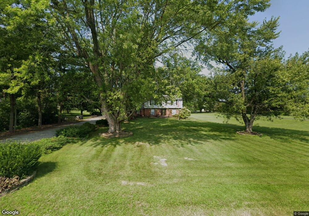 8239 N 25 W, Fountaintown, IN 46130 - photo 1