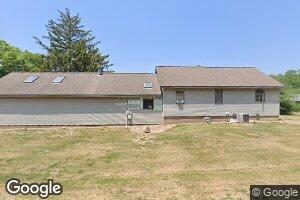 700 N Oregon St, Spring Bay, IL 61611