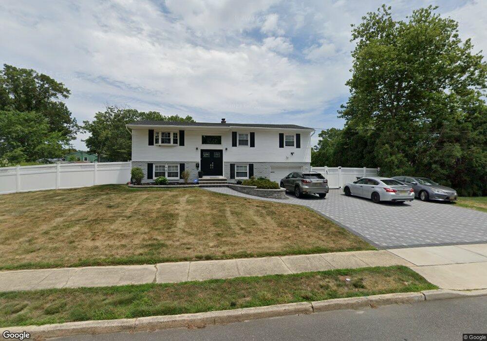 5 Laurel Ct, Howell, NJ 07731 - photo 1