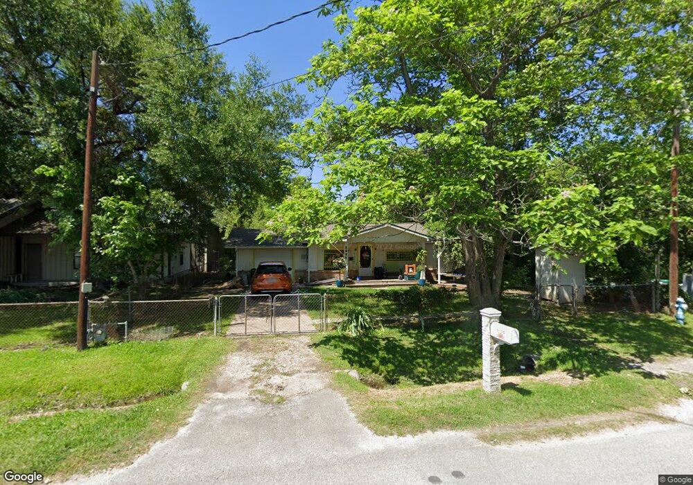 5035 Gaston St, Houston, TX 77093 - photo 1