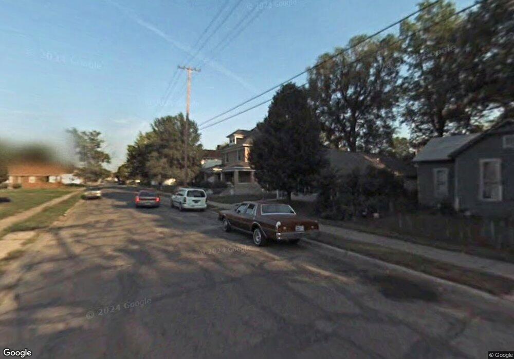 1523 1/2 Chestnut St, Terre Haute, IN 47807 - photo 1