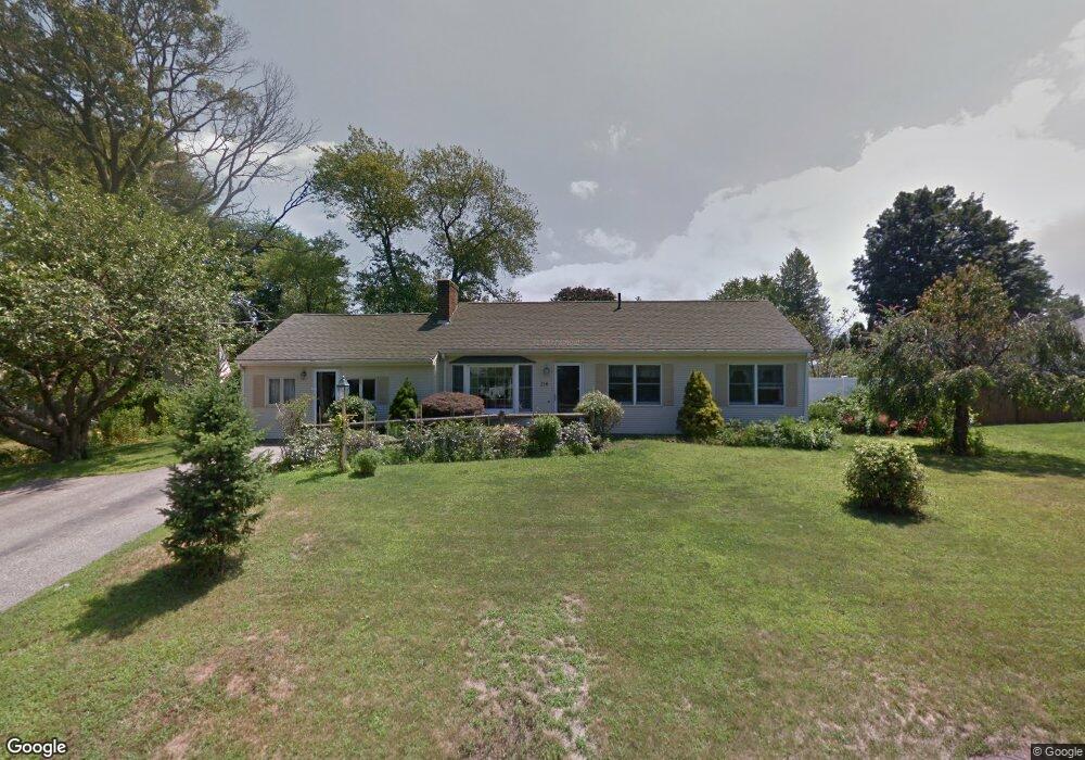 218 Wethersfield Dr, Warwick, RI 02886 - photo 1