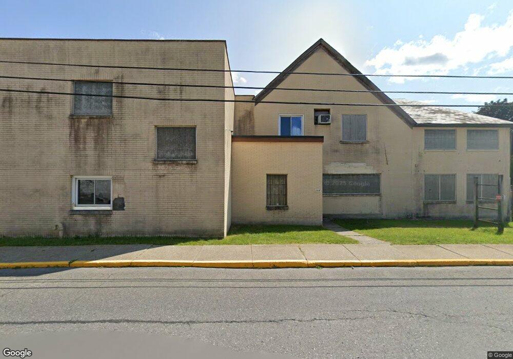 202 E Main St unit 1, Pen Argyl, PA 18072 - photo 1