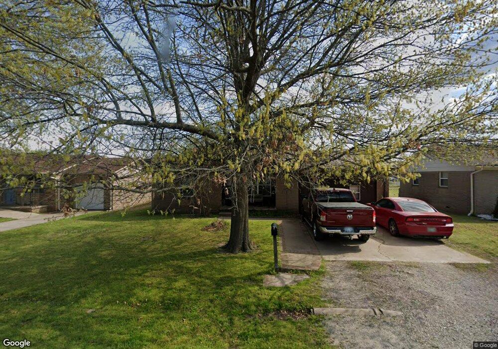 210 E Beech St, Skiatook, OK 74070 - photo 1