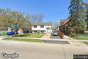 1606 10th St, Waukegan, IL 60085