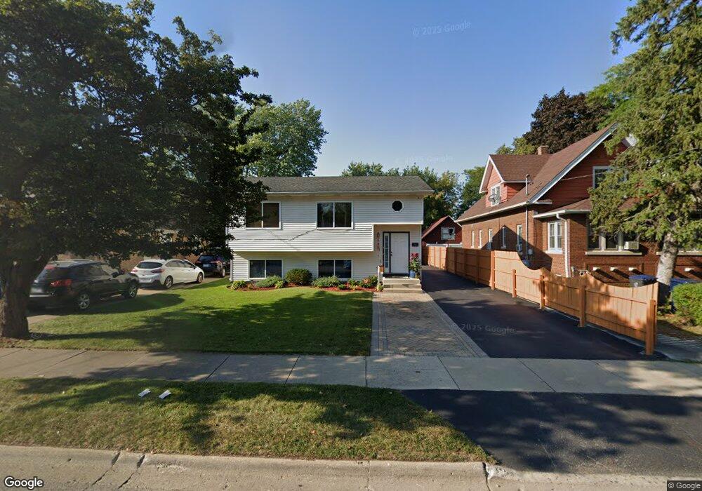 1606 10th St, Waukegan, IL 60085 - photo 1