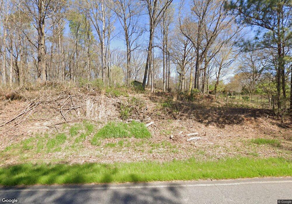 822 Five Points Rd, Danielsville, GA 30633 - photo 1