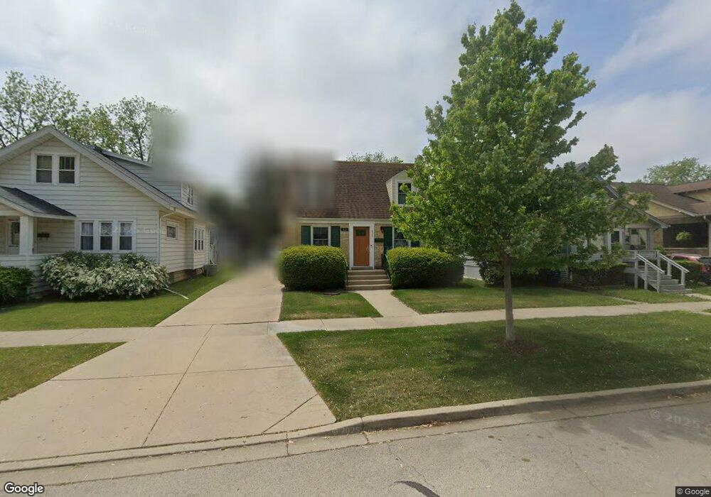 829 Greenview Ave, Des Plaines, IL 60016 - photo 1