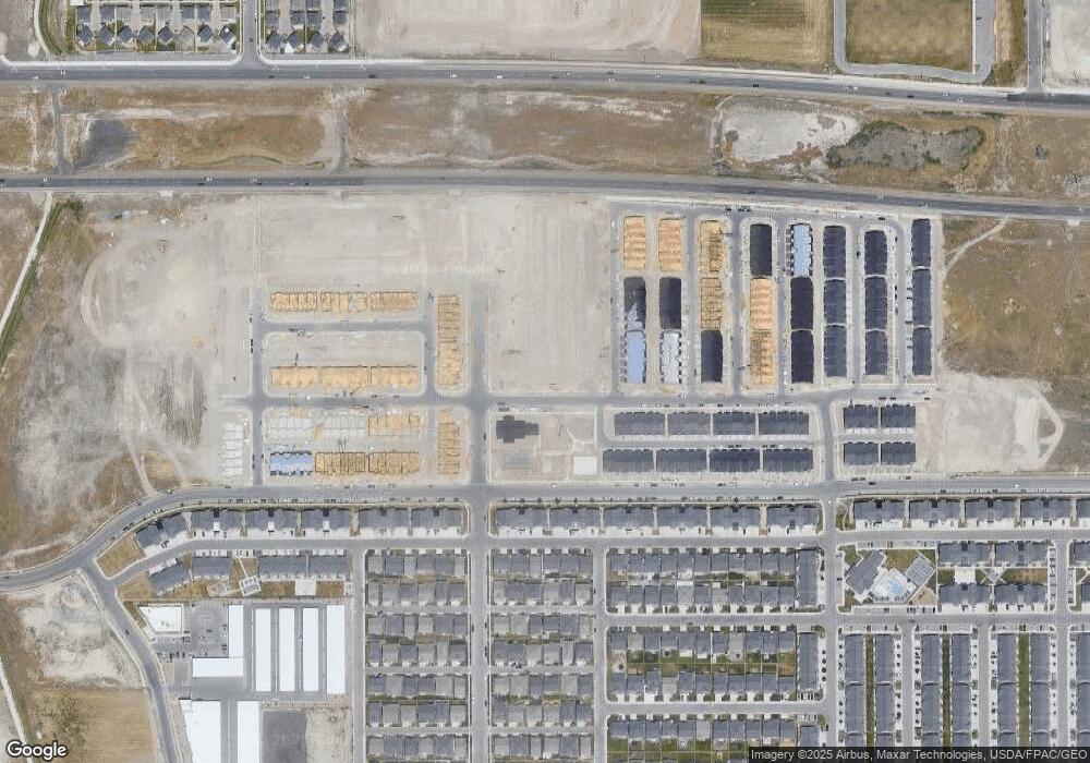 1963 N 4040 W unit 449, Lehi, UT 84043 - photo 1