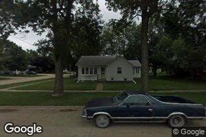 332 Elmer Ave, Readlyn, IA 50668