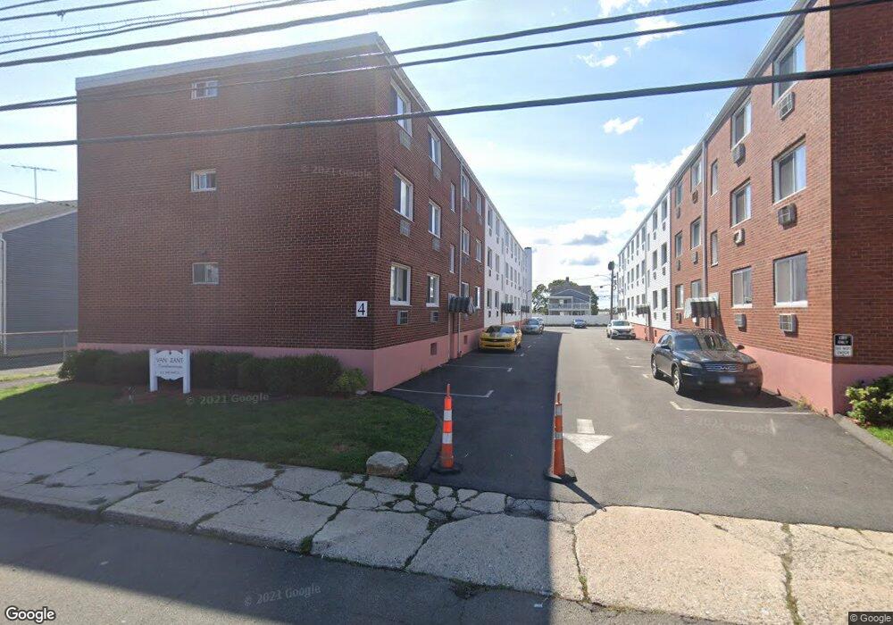 4 van Zant St unit B11, Norwalk, CT 06855 - photo 1