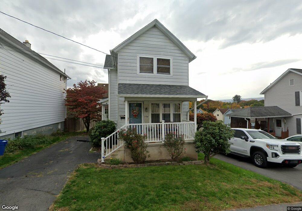 504 Short St, Throop, PA 18512 - photo 1