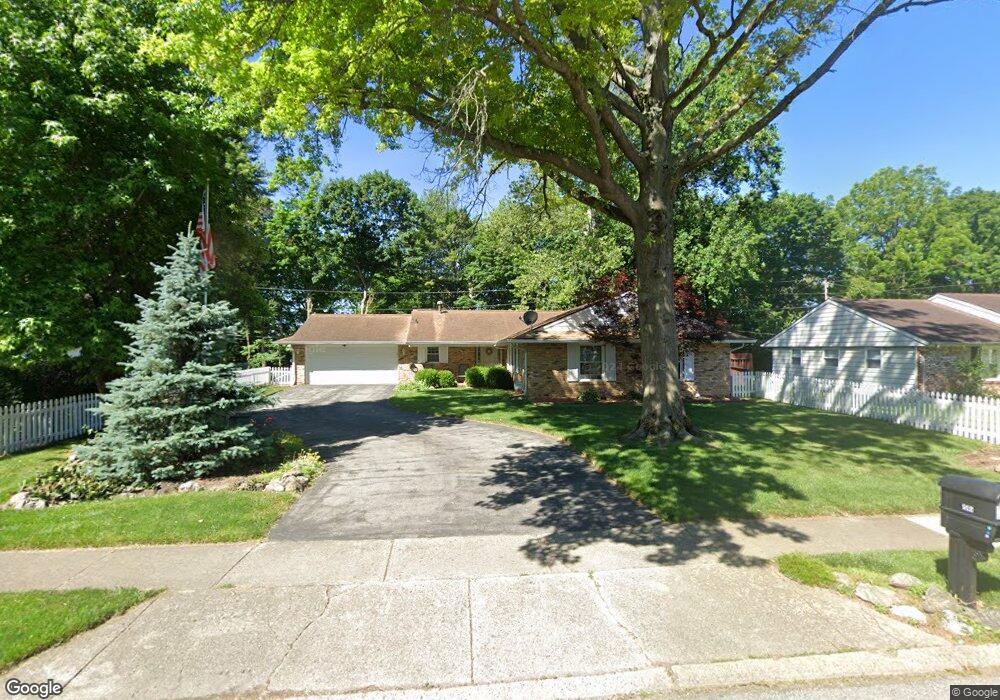 912 Ridgewood Dr, Plainfield, IN 46168 - photo 1