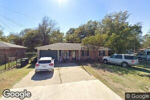 208 Clinton Ave, Shaw, MS 38773