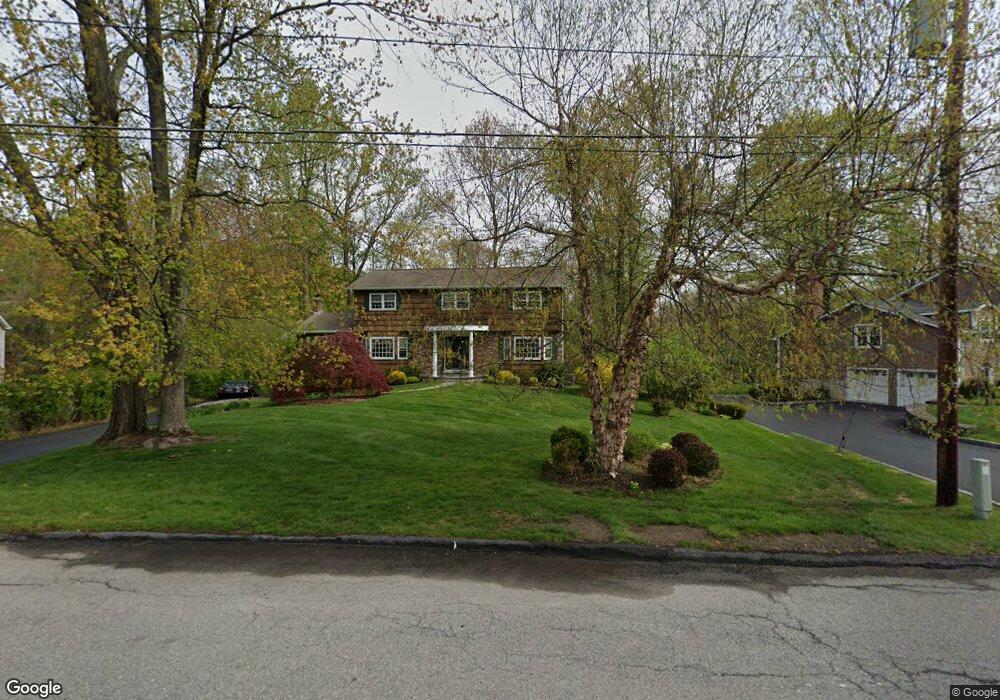 2181 Pondfield Ct, Yorktown Heights, NY 10598 - photo 1