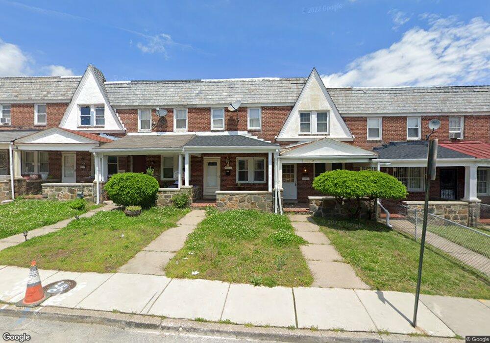 4000 Woodridge Rd, Baltimore, MD 21229 - photo 1