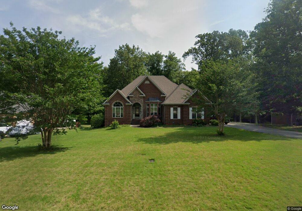113 Cambridge Way, Macon, GA 31220 - photo 1
