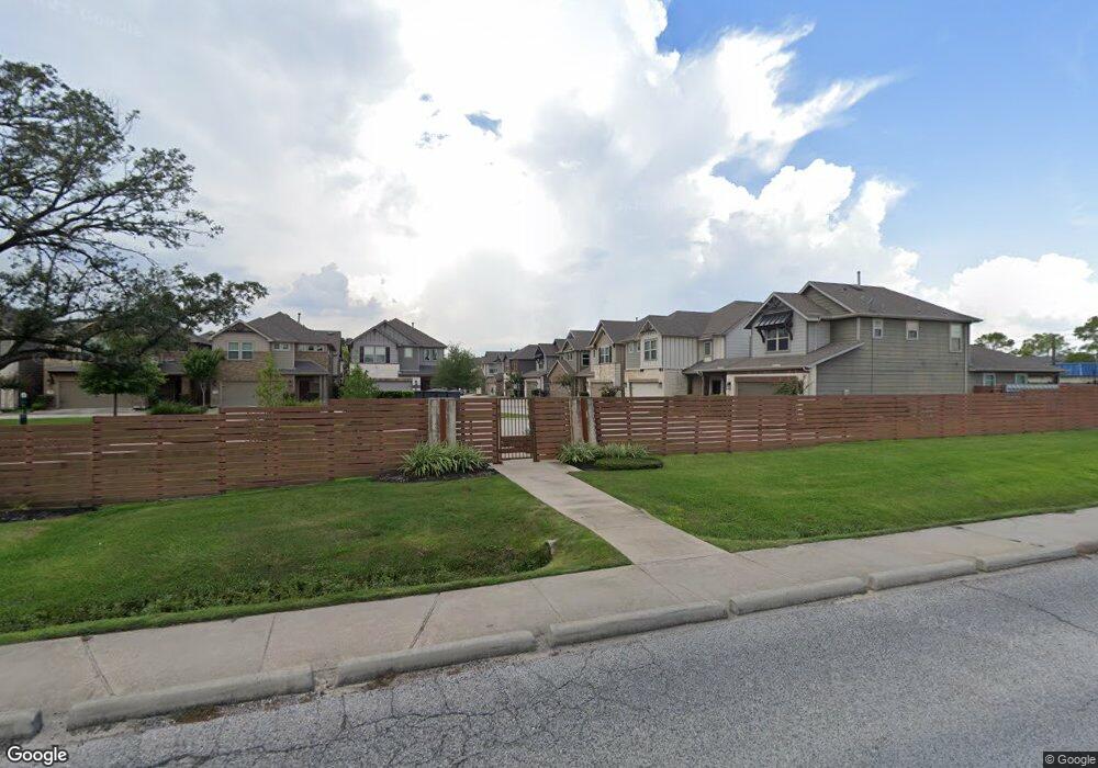 8916 Live Oak Grove Ln, Houston, TX 77080 - photo 1