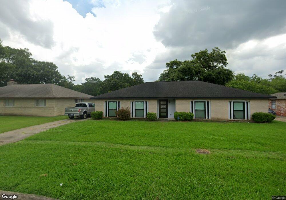 4311 Ravine Dr, Friendswood, TX 77546 - photo 1