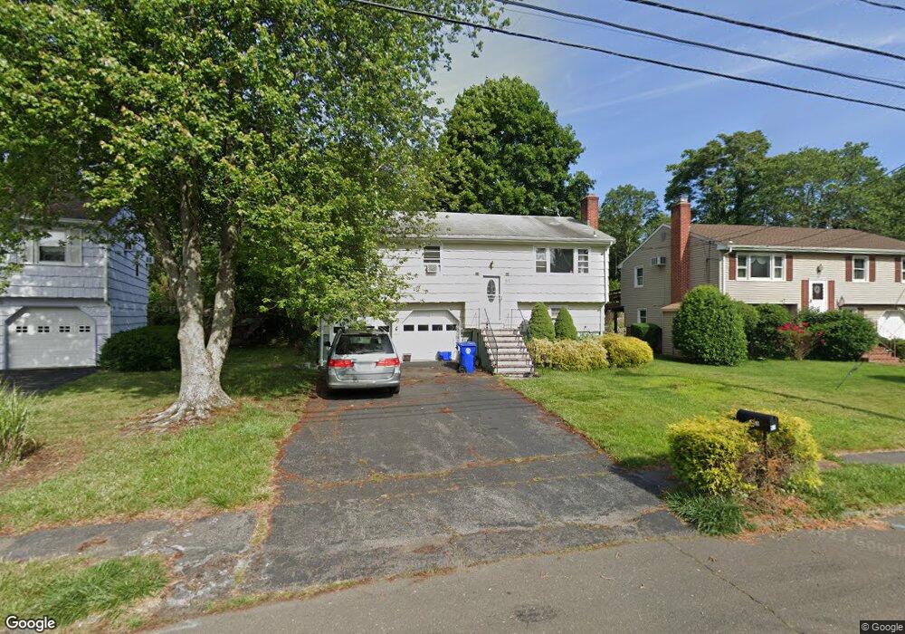 51 Valley View Rd, Norwalk, CT 06851 - photo 1