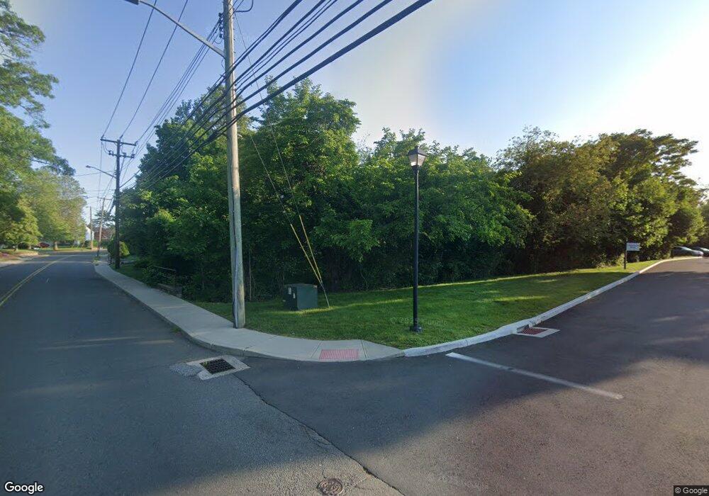 11 Greenwich Way, Milford, CT 06460 - photo 1