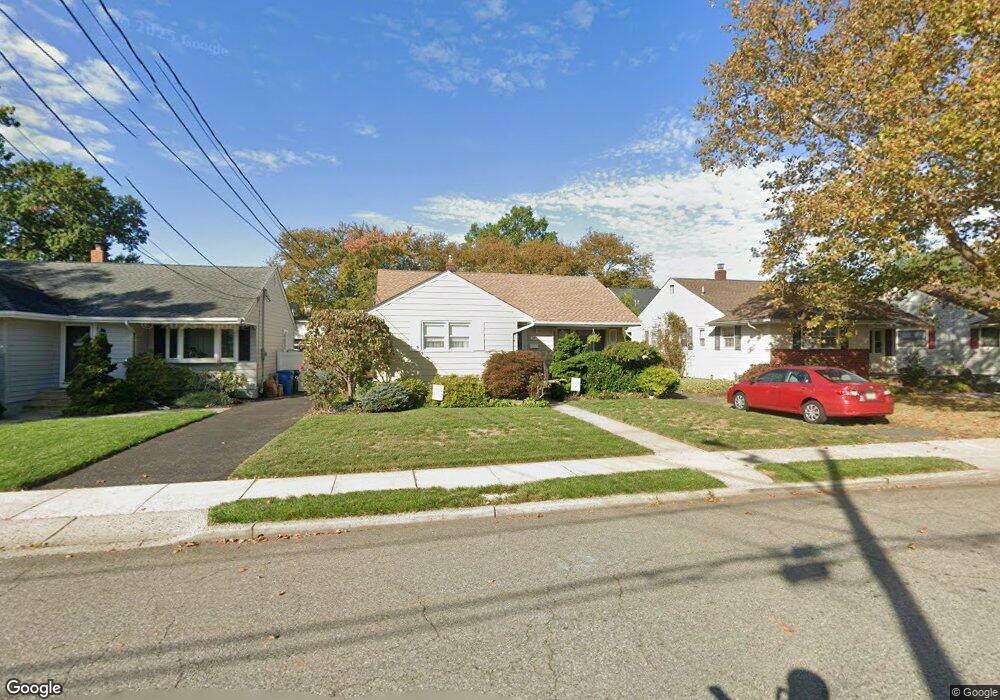 127 Hazelwood Ave, Metuchen, NJ 08840 - photo 1