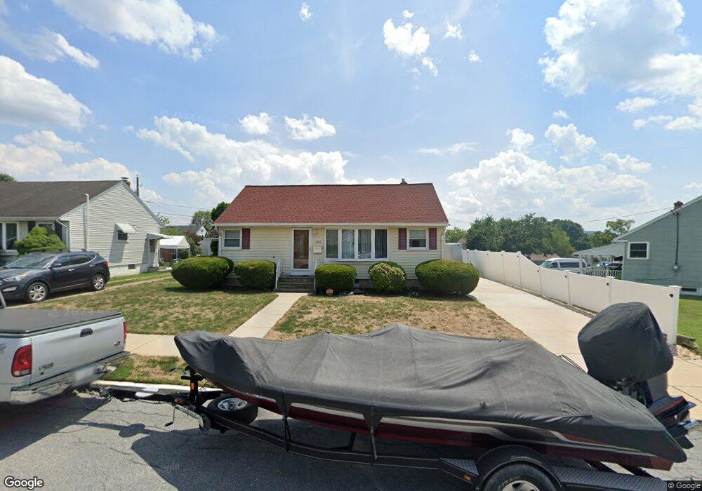 1563 Farm Ln, Bethlehem, PA 18018 - photo 1