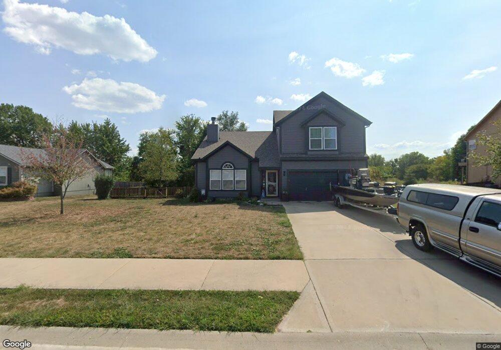 20533 W 221st St, Spring Hill, KS 66083 - photo 1