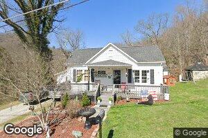 207 Boggs Ave, Appalachia, VA 24216