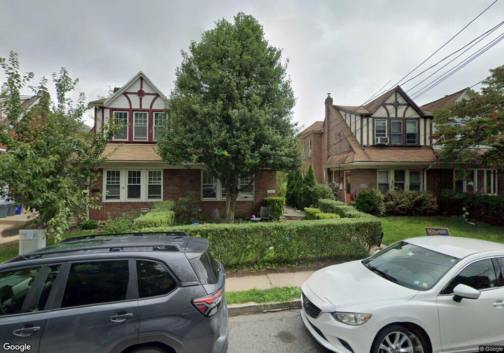 2431 Wynnefield Dr, Havertown, PA 19083 - photo 1