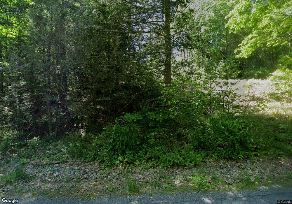 1211 Sherwood Forest Rd, Stroudsburg, PA 18360 - photo 1