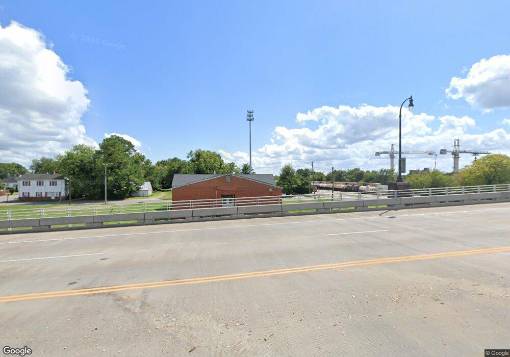 216 13th St, West Point, VA 23181 - photo 1