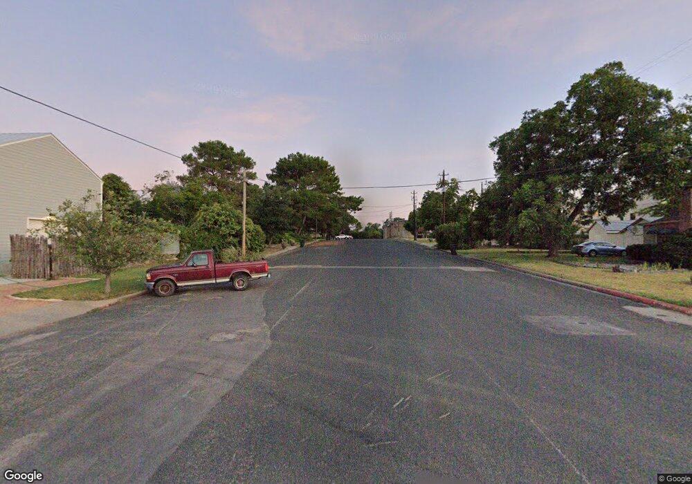 0 S Lee St unit 3 58984, Fredericksburg, TX 78624 - photo 1