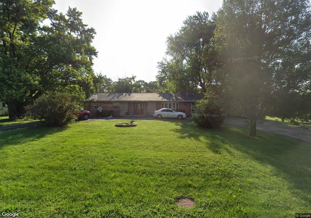 8364 Sagraves Dr, Vandalia, OH 45377 - photo 1