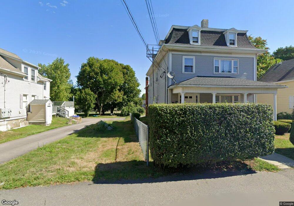 78 Plain St unit 1 R, Taunton, MA 02780 - photo 1