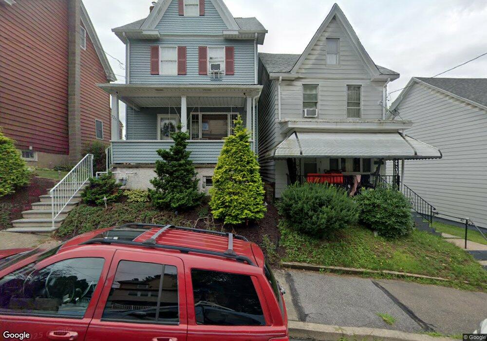 726 Seybert St, Hazleton, PA 18201 - photo 1