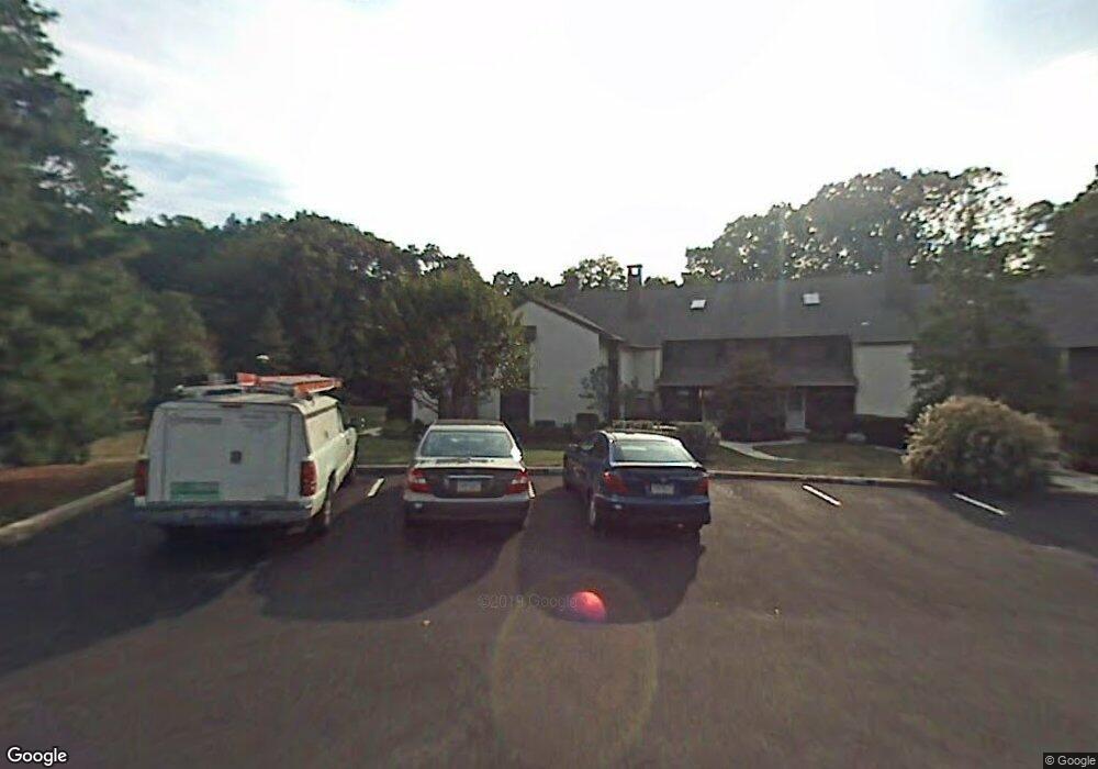 22 Oak Knoll Dr, Berwyn, PA 19312 - photo 1