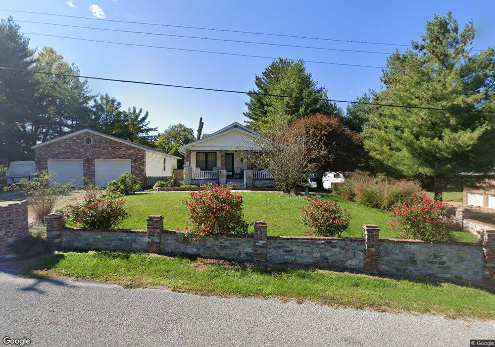 121 N Wilson Heights Rd, Collinsville, IL 62234 - photo 1