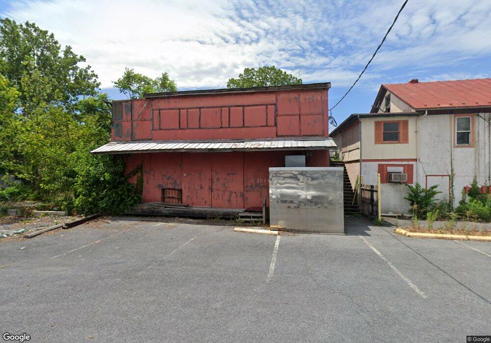 348 & 368 E King St, Strasburg, VA 22657 - photo 1