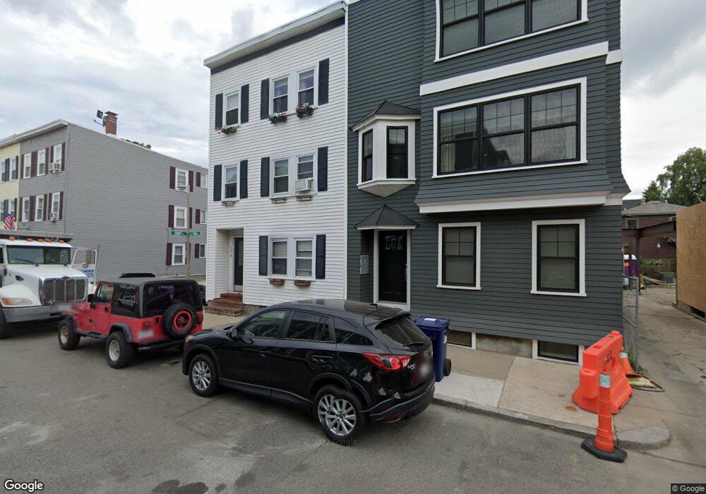 530 E 3rd St, Boston, MA 02127 - photo 1